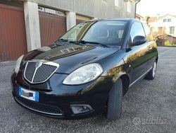 Nero Usata 2011 Lancia Ypsilon Due volumi | 2000 € (Super prezzo)