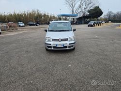Grigio Usata 2009 Fiat Panda Dynamic Tre volumi | 2500 € (Ottimo prezzo)