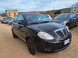 Nero Usata 2008 Lancia Ypsilon Due volumi | 3200 € (Buon prezzo)