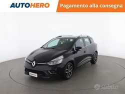 Nero Usata 2017 Renault Clio IV Intens Tre volumi | 8999 € (Buon prezzo)