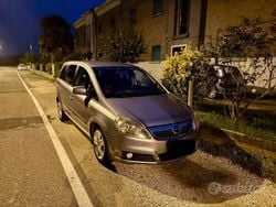 Blu/azzurro Usata 2010 Opel Zafira Edition Monovolume | 3000 € (Ottimo prezzo)