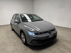 Grigio Usata 2020 VW Golf VII Trendline | 18.900 € (Buon prezzo)