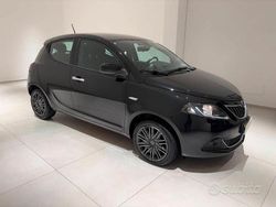 Nero Usata 2023 Lancia Ypsilon Gold Due volumi | 11.890 € (Buon prezzo)