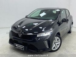 Nero Usata 2023 Renault Clio V Evolution Tre volumi | 17.500 € (Buon prezzo)