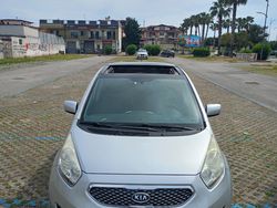 Grigio Usata 2011 Kia Venga Due volumi | 4200 € (Buon prezzo)
