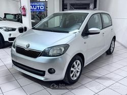 Grigio Usata 2014 Skoda Citigo G-TEC Active Due volumi | 2800 € (Buon prezzo)