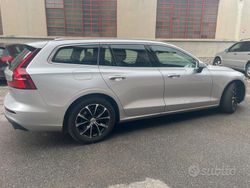 Grigio Usata 2021 Volvo V60 Station wagon | 14.000 € (Super prezzo)
