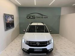 Bianco Usata 2019 Dacia Sandero Stepway Due volumi | 8700 € (Buon prezzo)
