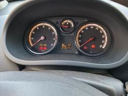 Usata 2007 Opel Corsa Due volumi | 500 €