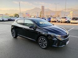 Nero Usata 2025 Renault Clio V Techno Tre volumi | 16.500 € (Buon prezzo)