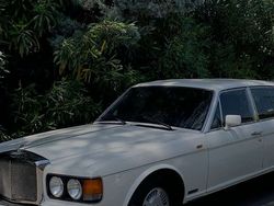 Usata 1988 Bentley Eight Tre volumi | 21.000 €