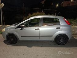 Usata 2007 Fiat Grande Punto Due volumi | 700 € (Super prezzo)