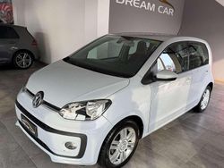 Grigio Usata 2016 VW up! Highline Due volumi | 9800 € (Buon prezzo)