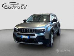 Grigio Usata 2023 Jeep Avenger Altitude SUV | 21.600 € (Buon prezzo)