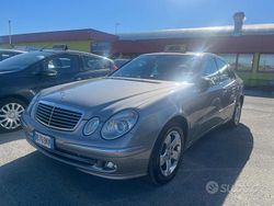 Marrone Usata 2006 Mercedes E280 Avantgarde Tre volumi | 7300 € (Cara)