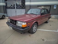 Rosso Usata 1982 Volvo 245 Station wagon | 3000 €