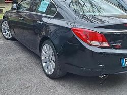 Nero Usata 2010 Opel Insignia Cosmo Tre volumi | 4800 € (Buon prezzo)