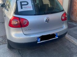 Grigio Usata 2004 VW Golf IV Tre volumi | 600 € (Super prezzo)