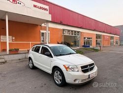 Bianco Usata 2010 Dodge Caliber SXT Due volumi | 3500 € (Buon prezzo)