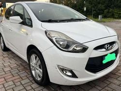 Bianco Usata 2013 Hyundai ix20 Classic Due volumi | 4750 € (Buon prezzo)