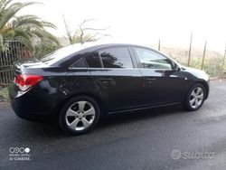 Nero Usata 2010 Chevrolet Cruze LT Tre volumi | 4300 €