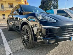 Nero Usata 2015 Porsche Cayenne SUV | 24.900 € (Buon prezzo)