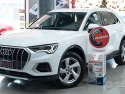 Bianco perlato metallizzato Usata 2020 Audi Q3 Ambiente SUV | 25.999 € (Super prezzo)