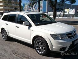 Bianco Usata 2012 Fiat Freemont Lounge SUV | 5500 € (Buon prezzo)