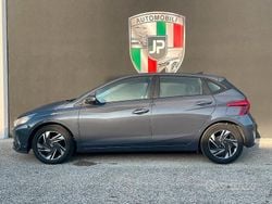 Grigio Usata 2023 Hyundai i20 Monovolume | 12.990 € (Buon prezzo)