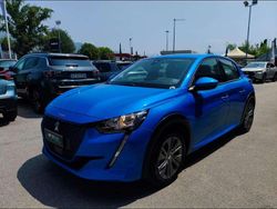 Blu Usata 2020 Peugeot 208 Allure Due volumi | 14.800 € (Buon prezzo)