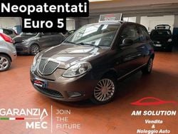 Grigio Usata 2011 Lancia Ypsilon Due volumi | 3950 € (Buon prezzo)