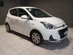 Bianco Usata 2017 Hyundai i10 Classic Due volumi | 4900 € (Ottimo prezzo)