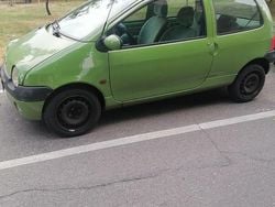 Verde Usata 2001 Renault Twingo Due volumi | 800 € (Buon prezzo)