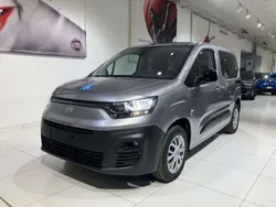 Grigio Nuova 2025 Fiat Doblò Monovolume | 36.000 €