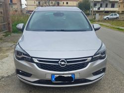 Grigio Usata 2017 Opel Astra Dynamic Station wagon | 9500 € (Buon prezzo)