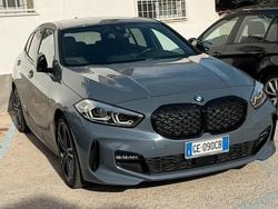 Grigio Usata 2021 BMW 118 M Sport Due volumi | 27.000 € (Buon prezzo)