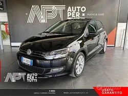 Nero Usata 2011 VW Polo Highline Tre volumi | 7500 € (Buon prezzo)