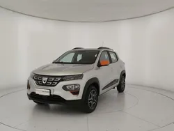 Grigio Usata 2022 Dacia Spring Comfort Plus Due volumi | 9850 € (Buon prezzo)