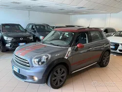 Usata 2016 Mini Cooper D Countryman SUV | 11.990 € (Cara)