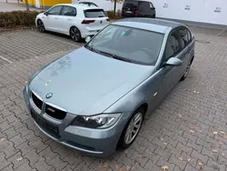 Grigio Usata 2007 BMW 318 Tre volumi | 4000 € (Cara)