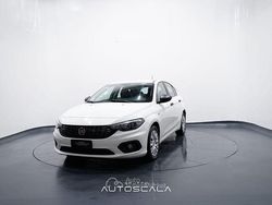 Bianco gelato Usata 2020 Fiat Tipo Easy Tre volumi | 10.990 € (Buon prezzo)
