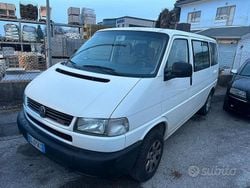 Bianco Usata 2003 VW Caravelle Monovolume | 3990 €