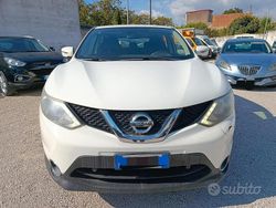 Bianco Usata 2015 Nissan Qashqai Visia SUV | 6900 € (Ottimo prezzo)