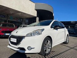 Bianco Usata 2013 Peugeot 208 S Due volumi | 6500 € (Buon prezzo)