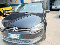 Nero Usata 2010 VW Polo Trendline Tre volumi | 4900 € (Buon prezzo)