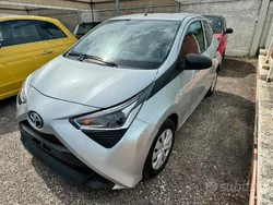 Usata 2020 Toyota Aygo Due volumi | 10.900 € (Buon prezzo)