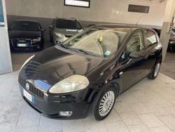 Nero Usata 2006 Fiat Grande Punto Active Due volumi | 2800 € (Buon prezzo)