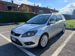 Usata 2008 Ford Focus Titanium Station wagon | 2500 € (Buon prezzo)