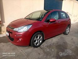 Rosso Usata 2015 Citroën C3 Exclusive Tre volumi | 5800 € (Buon prezzo)