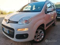 Bianco Usata 2014 Fiat Panda Tre volumi | 4999 € (Buon prezzo)